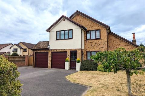 4 bedroom detached house for sale - Baverstock Road, Poole, BH12