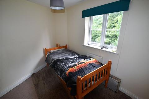 3 bedroom semi-detached house to rent - Kestrel Close, Tiverton, Devon, EX16