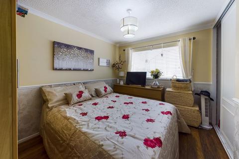 24 Traherne Drive, Cardiff, CF5 4UL