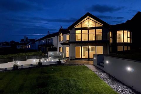 4 bedroom detached house for sale - Bull Bay, Isle of Anglesey