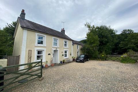 4 bedroom detached house for sale - Ty Mawr, Llanybydder, SA40