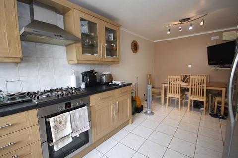 3 bedroom maisonette for sale, Leander Road, Northolt