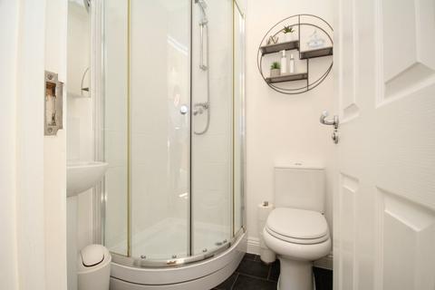 Flat 3, Victoria House, 3 Marlborough Road, Bournemouth, BH4 8DB