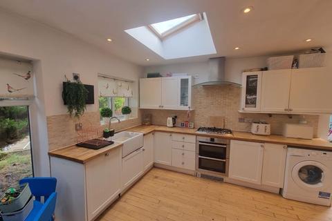 3 bedroom semi-detached house for sale - Beach Road, Liverpool