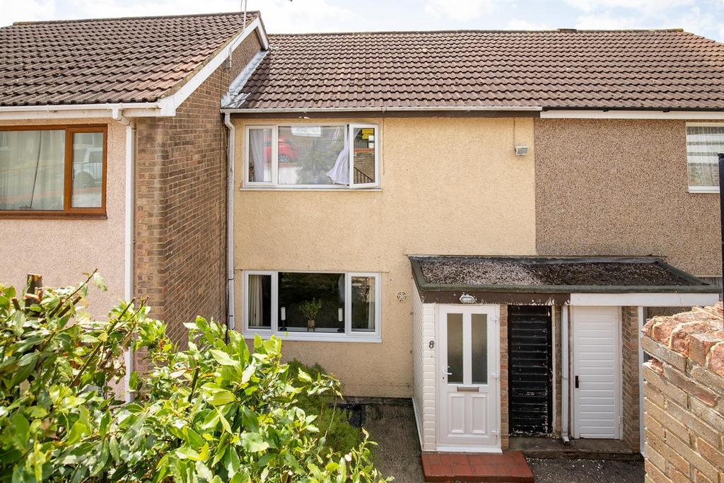 Monks Way, Dover, CT16 2 bed terraced house £230,000