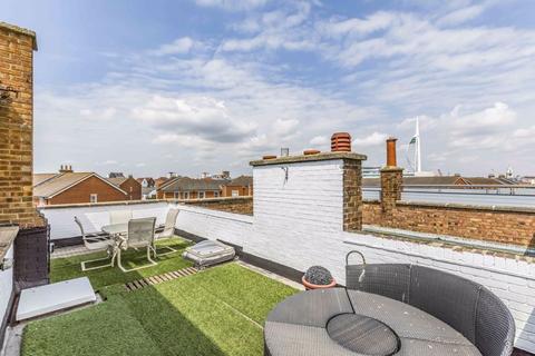 4 bedroom townhouse for sale - Oyster Street, Old Portsmouth