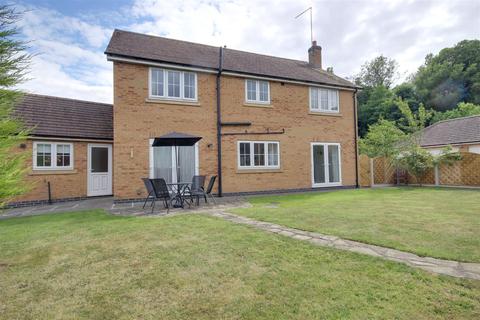 4 bedroom detached house for sale - Haydon Close, Willerby