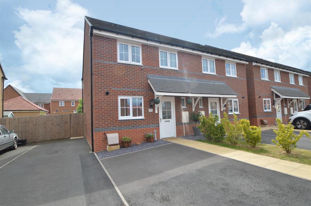 20 Morant View, Bowbrook, Shrewsbury... 3 bed semidetached house £