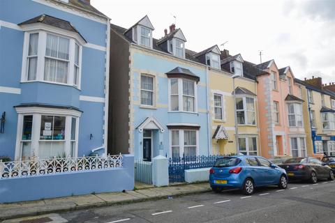 5 bedroom townhouse for sale - Warren Street, Tenby