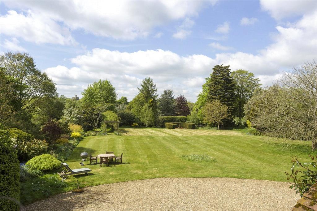 Weston, Hitchin, Hertfordshire, SG4 8 bed detached house £2,250,000