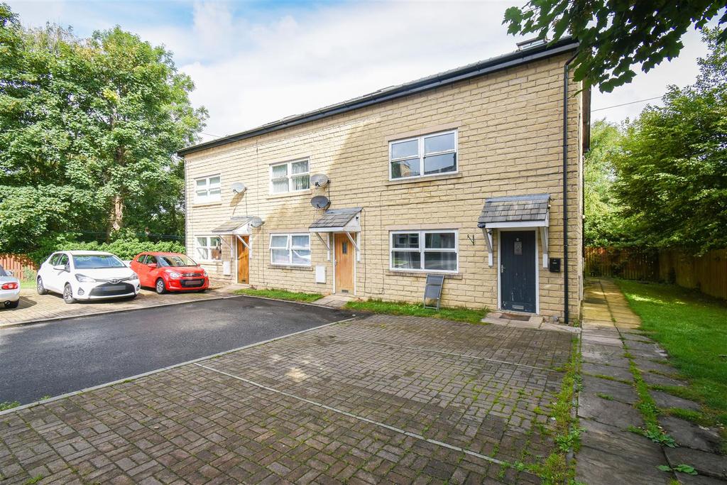 Yeoman Fold, Burnley 1 bed apartment £70,000