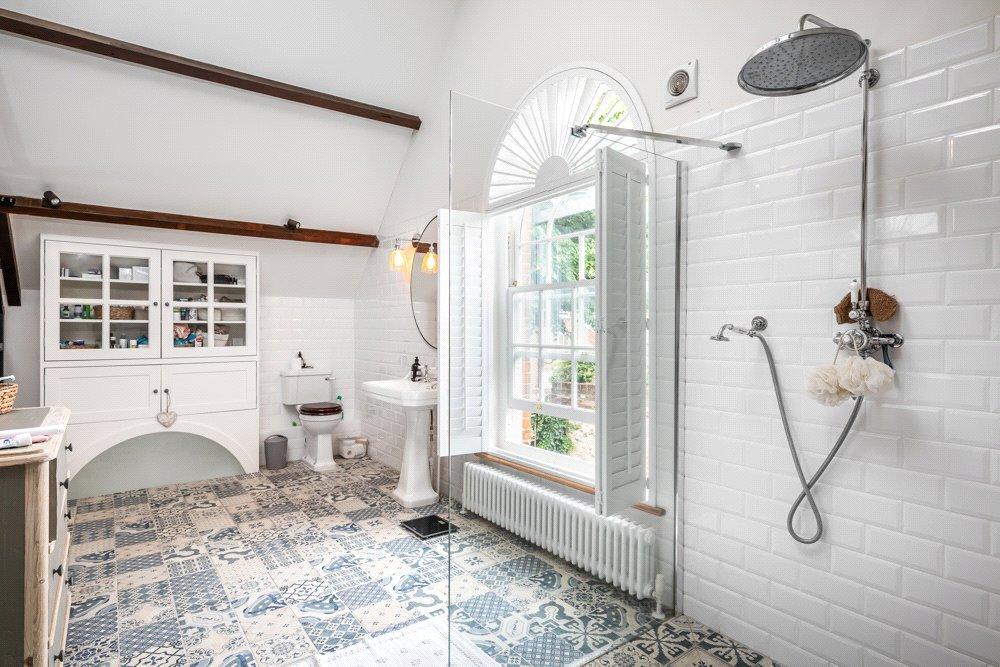 En Suite Shower Room