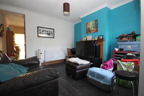 68b Manor Lane, Sutton, SM1 4BT
