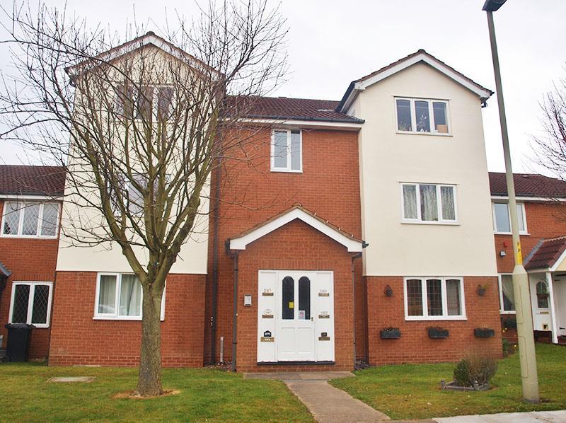 Foxdale Drive, Brierley Hill 2 bed apartment £575 pcm (£133 pw)