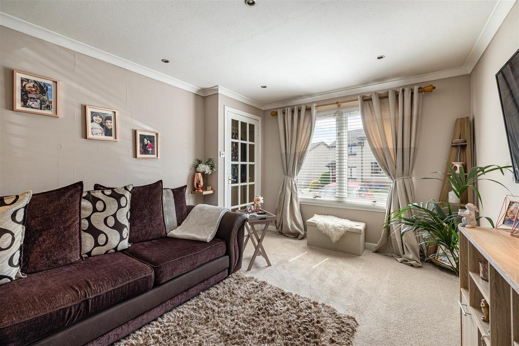 18 Sergeants Park, Newtown St. Boswells 2 bed semidetached house £