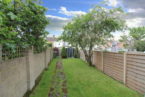 54 Frampton Road, Hythe, CT21 6JP