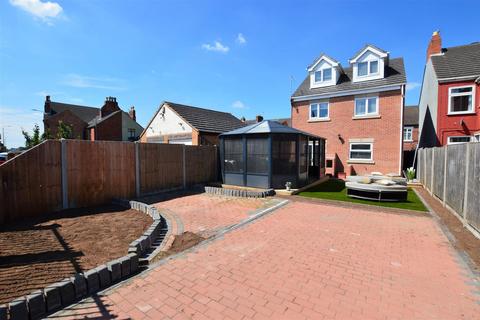 4 bedroom detached house for sale, Central Road, Coalville, Leicestershire