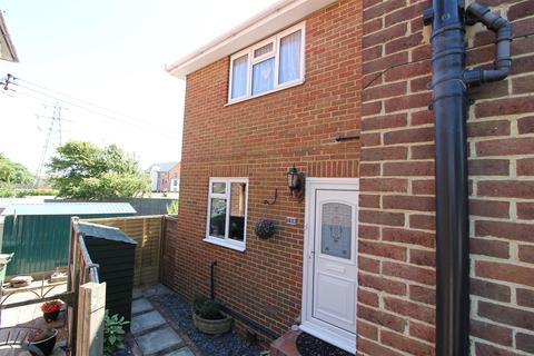 2 bedroom end of terrace house for sale - Church Road, Folkestone, Kent