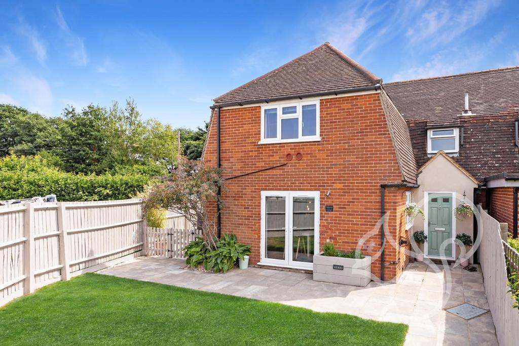 Bromley Road, Ardleigh, Colchester 3 bed semidetached house £450,000