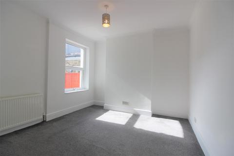 103 Canterbury Road, Folkestone, CT19 5NW