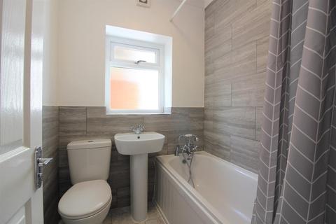103 Canterbury Road, Folkestone, CT19 5NW