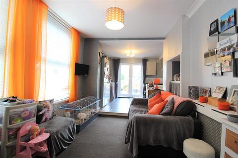 259 Dover Road, Folkestone, CT19 6NT