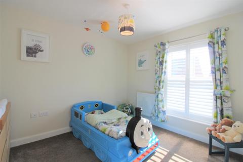 27 Castle View, Hythe, CT21 4BF