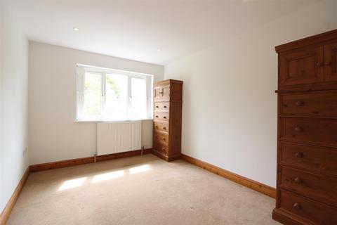 20a Earlsfield Road, Hythe, CT21 5PE