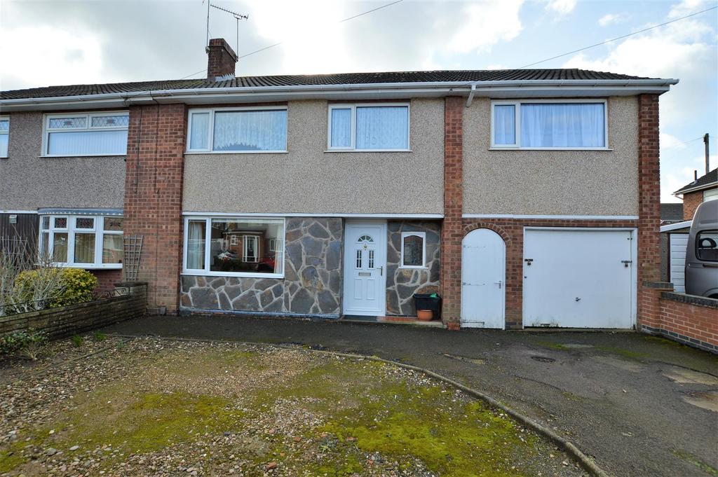 Cornwall Road, Wigston, LE18 4YT 5 bed semidetached house £310,000