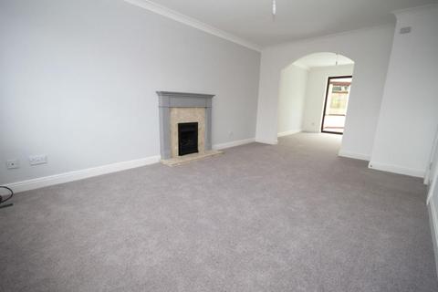 4 Coppice View, Bradford, BD10 8UF