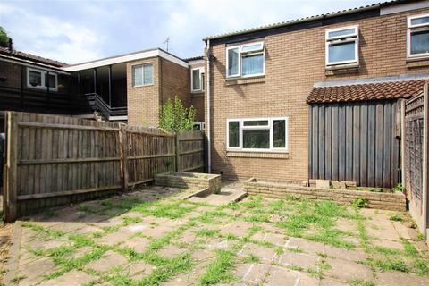 18 Manning Road, London, E17 7BB