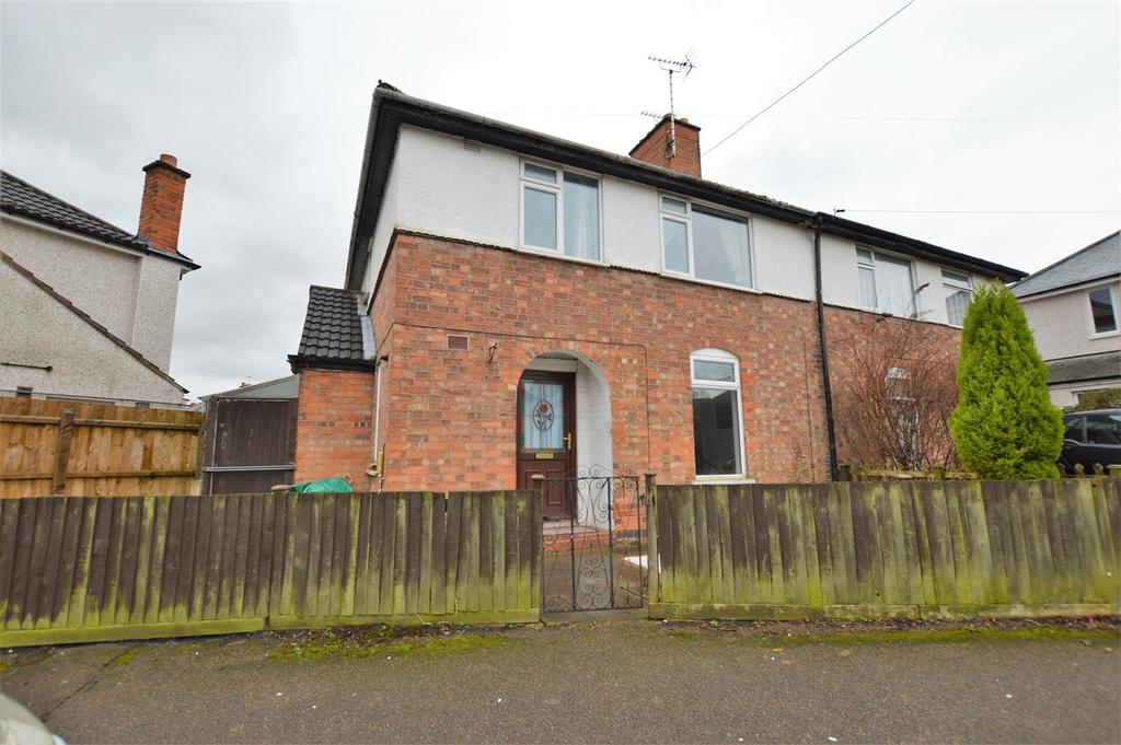 Gaddesby Avenue, Leicester, Leicestershire 3 bed semidetached house