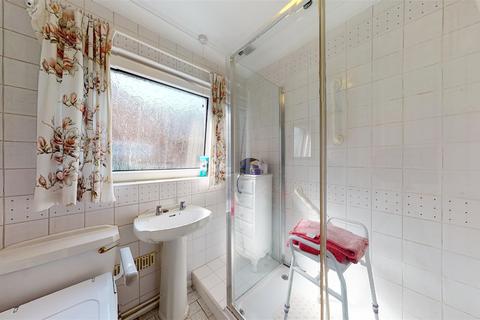 2 Forge Close, Sturry, Canterbury, CT2 0BJ