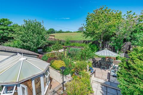 Little Woolhanger Cross Park, Berrynarbor, Ilfracombe, EX34 9SZ