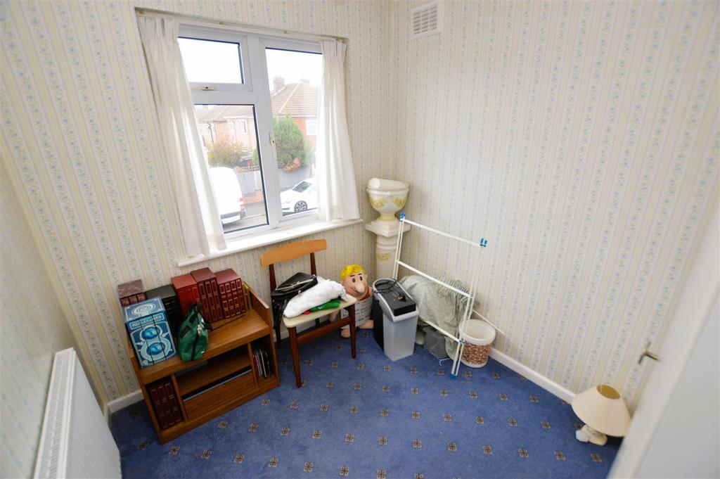 Croft Drive, Wigston, Leicestershire 3 bed semidetached house for sale