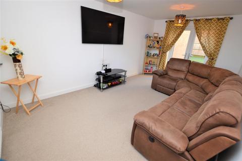 49 Windlass Drive, Wigston, LE18 4NZ