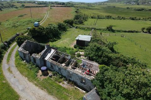 Detached house for sale, Holyhead
