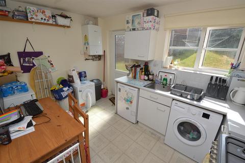 1 Burdock Close, Hamilton, Leicester, LE5 1UJ