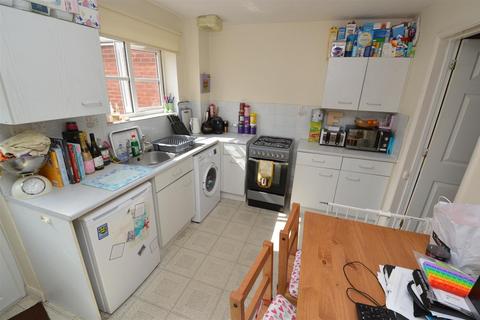 1 Burdock Close, Hamilton, Leicester, LE5 1UJ