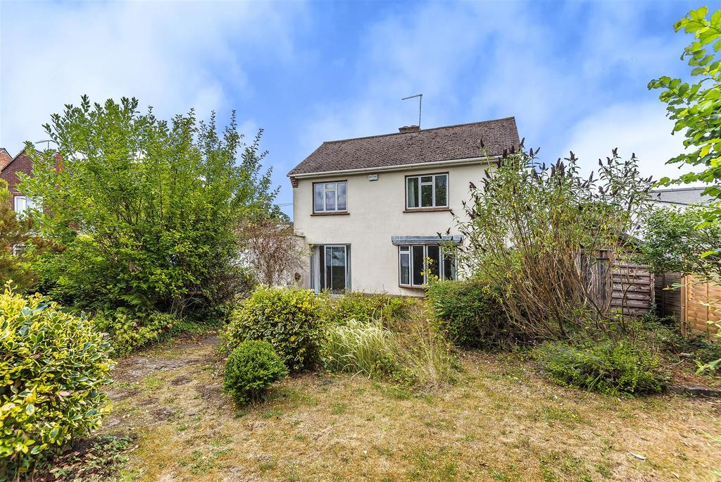 Queens Road, Devizes 3 bed detached house £400,000