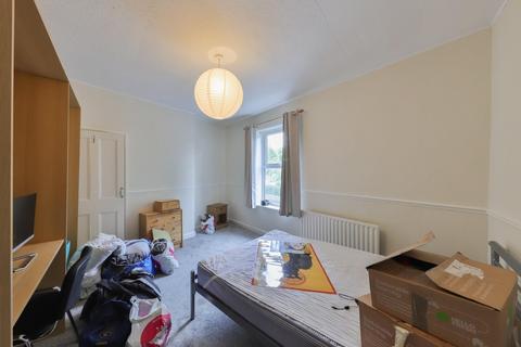 68 Cemetery Road, York, YO10 5AJ