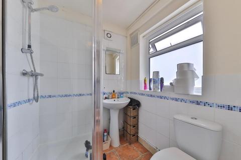 68 Cemetery Road, York, YO10 5AJ