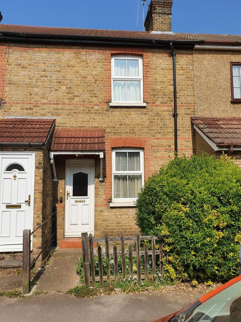 Prospect Road, Cheshunt 2 bed house £1,400 pcm (£323 pw)