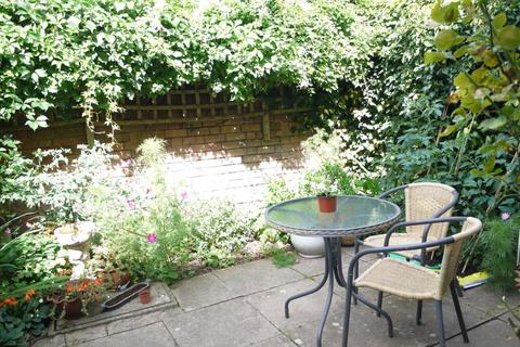 3 bedroom terraced house to rent - College Mews, Stratford-Upon-Avon