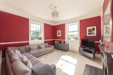6 bedroom detached house for sale - Kinsbourne Green Lane, Harpenden