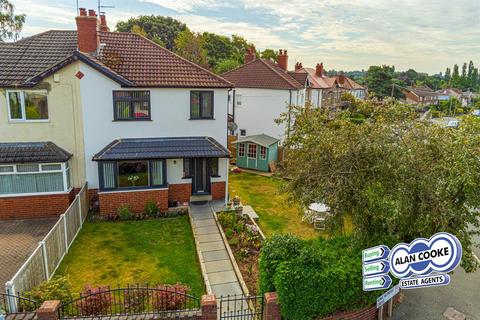 3 bedroom semi-detached house for sale - King Alfreds Drive, Meanwood