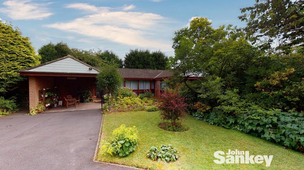 Springwood View Close... 3 bed detached bungalow £199,950