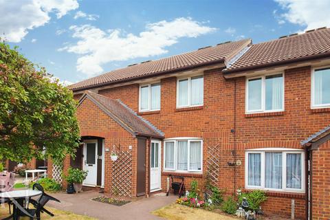 1 bedroom retirement property for sale - Rosedale Way, Cheshunt