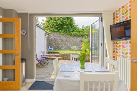 6 Castle Close, Bristol, BS10 7QU