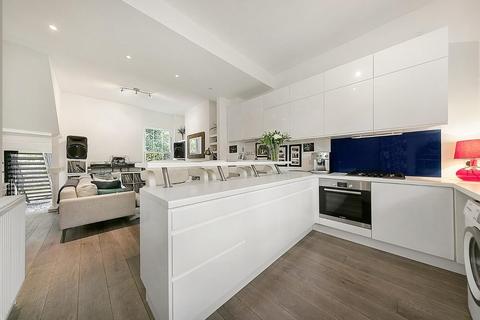 Flat A, 117 Railton Road, London, SE24 0LR